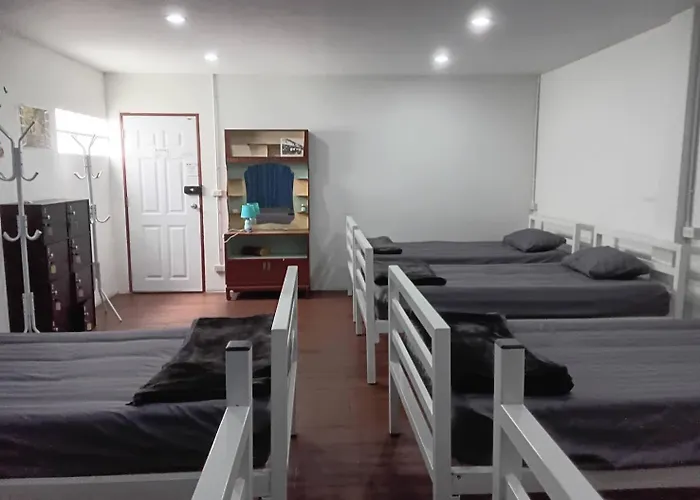 Happy Home Hostel